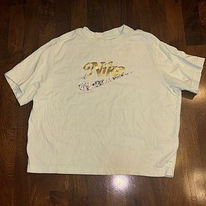 Nike crop top girls